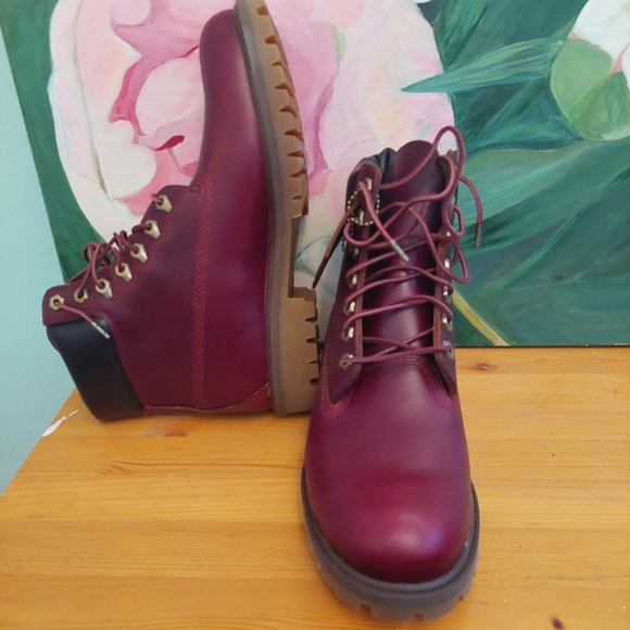 Brand new burgundy red leather timberland boots - Picture 3 of 4